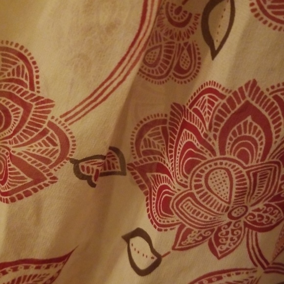 Dress - Picture 7 of 8